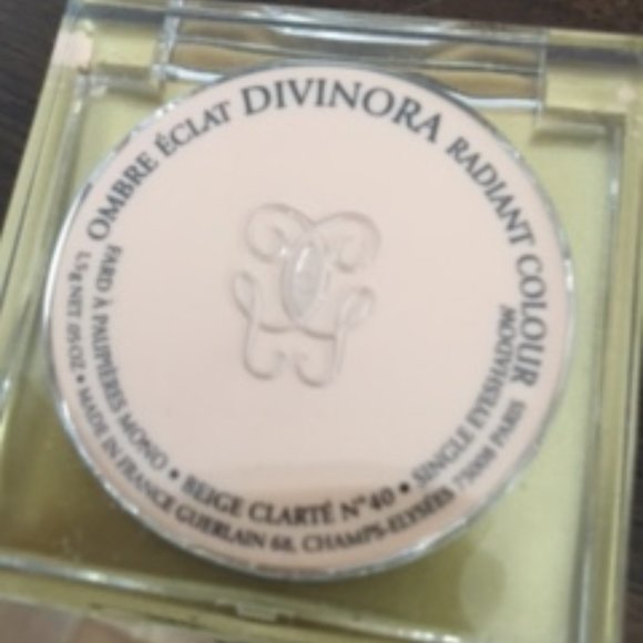 Guerlain Divinora Beige Clarte No 40 Eyeshadow - Picture 4 of 8
